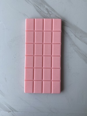 Strawberry Flavor Chocolate Thumbnail Image